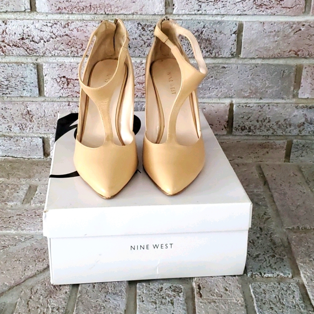 Nine West T-strap heel